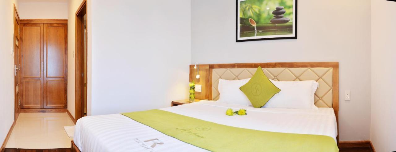 Richico Garden Beach Hotel Da Nang